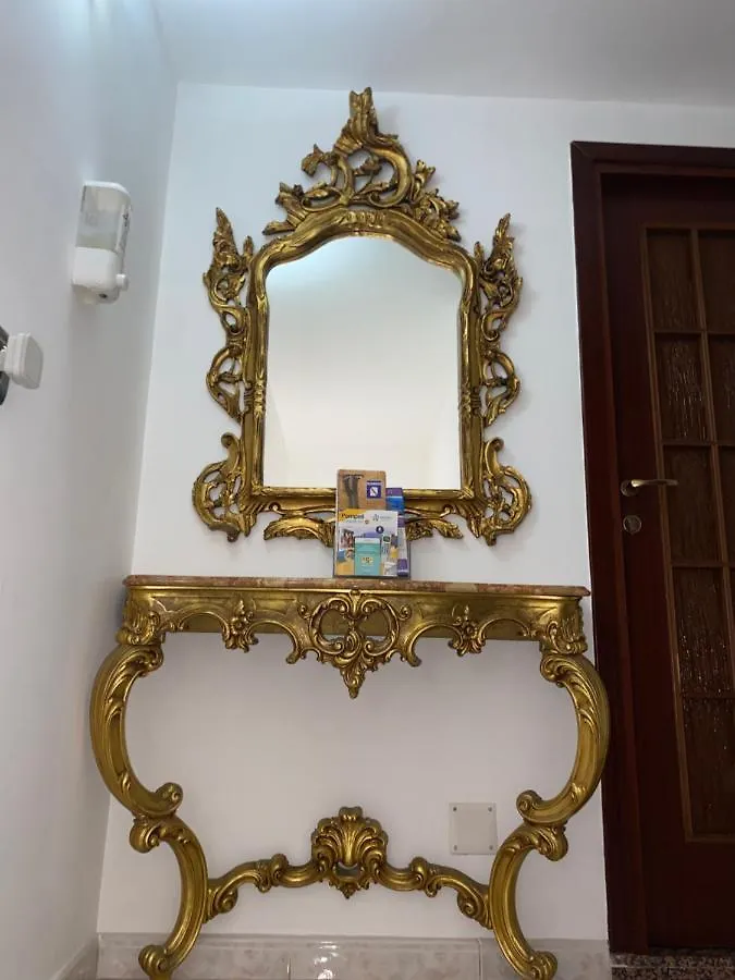 B&B House S. Ferdinando Napoli